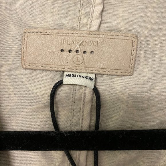 BLANK NYC Snake Trucker Jacket / Shacket NWT - Picture 3 of 5